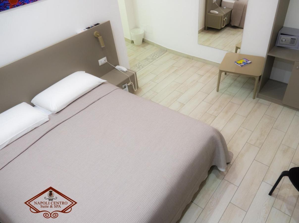 Napoli Centro Suite E Spa Exterior foto